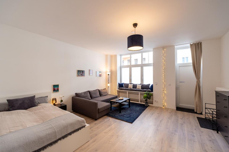 Others 3, Apartment in Berlin Mitte, Berlin