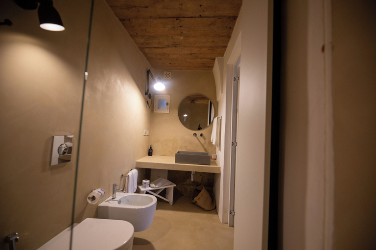 Bathroom 5, Masseria Monet, Bari
