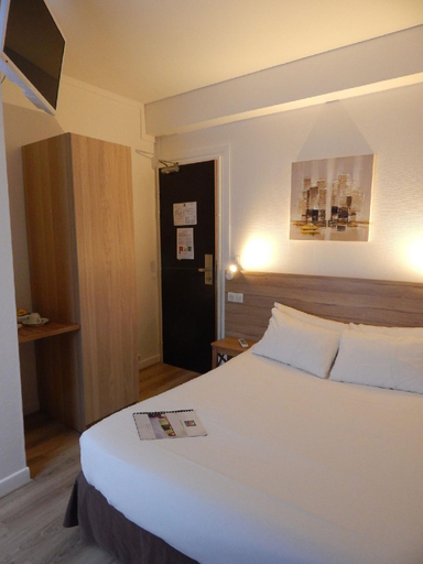 Bedroom 5, Hotel Rouen Alba, Seine-Maritime
