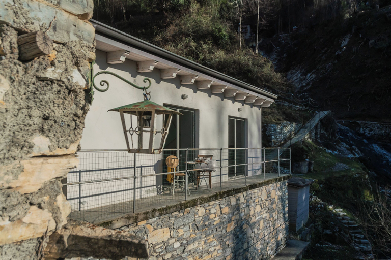 Balcony 3, Villa Eugenia - Pool e Garden Retreat in Como lake, Como