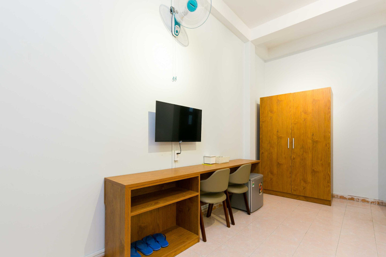 Room 5, Collection O Nam Hai Hotel, District 10