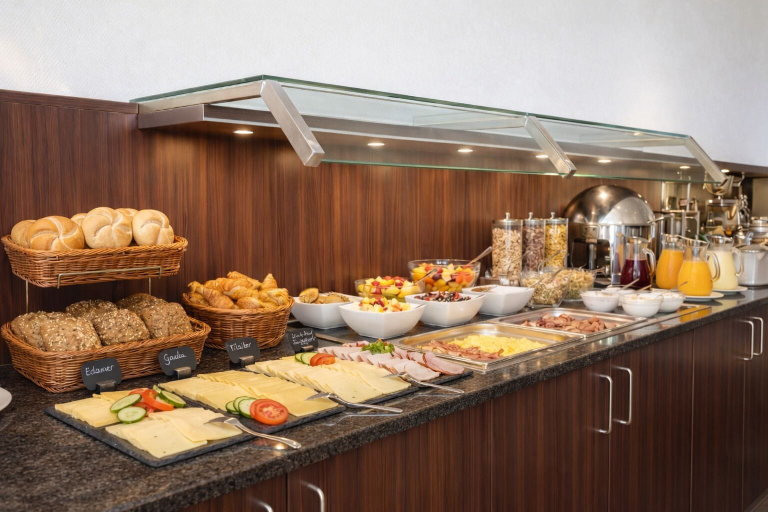 Breakfast buffet, Hotel Wania, Hamburg