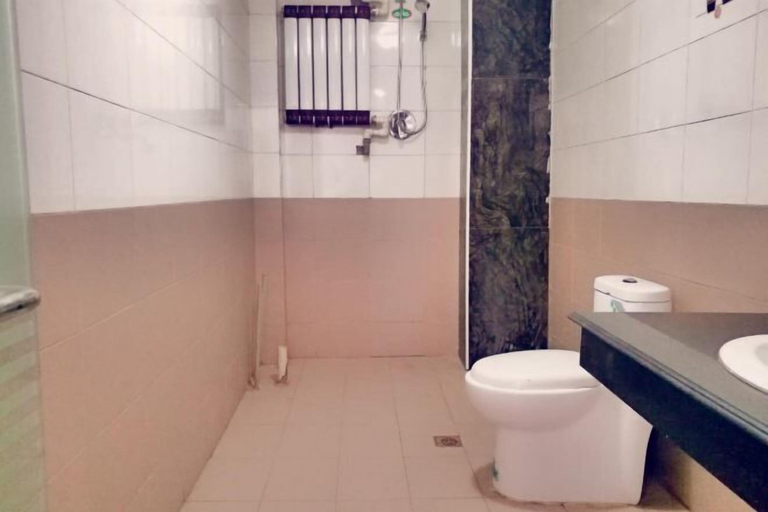 Bathroom 3, WEI LONG HOTEL, Wuwei