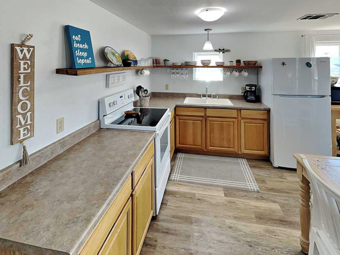 Others 3, Palm Paradise by Silver Sands Vacation Rentals, Nueces