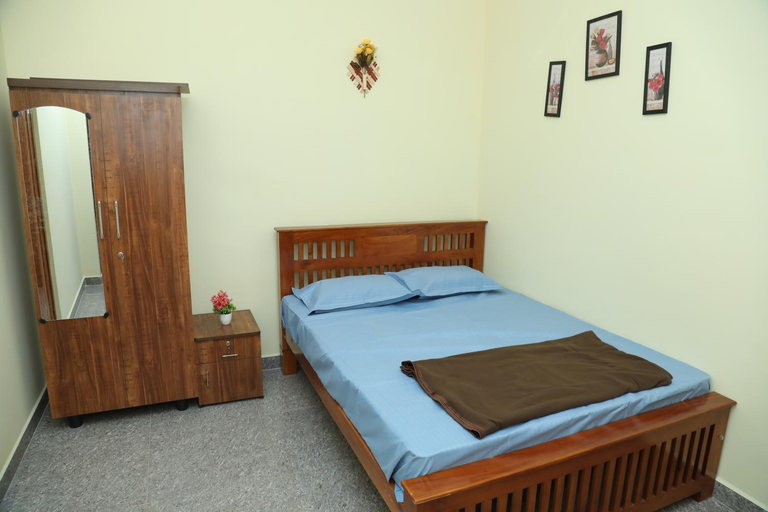 Bedroom 2, serene cottage, Vellore