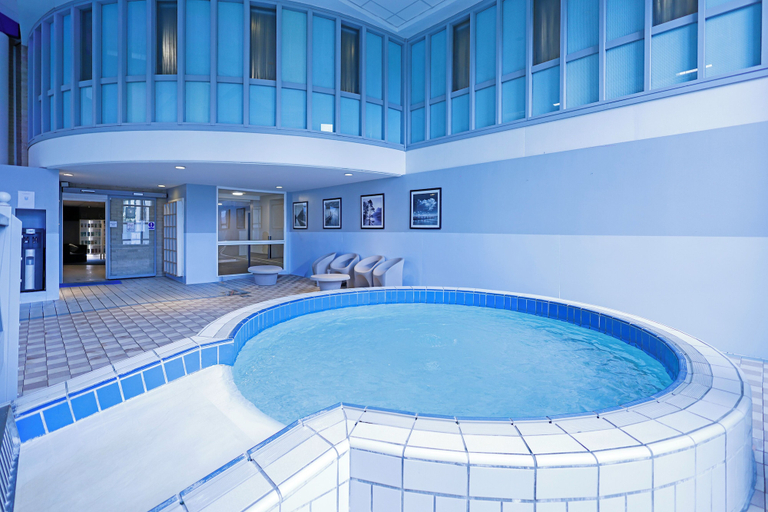 Sport & Beauty 3, Gloucester Robinswood Hotel by Sunday, Gloucestershire