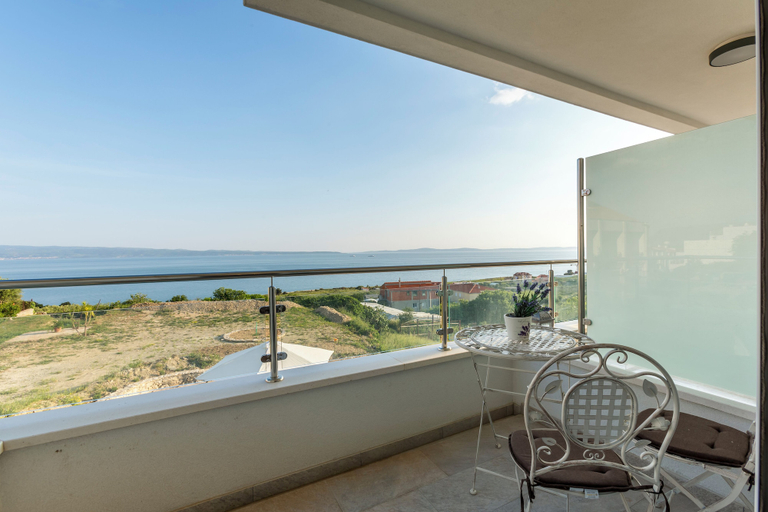 Beach/ocean view 2, Belo Horizonte, with Pool & Sea View, Split