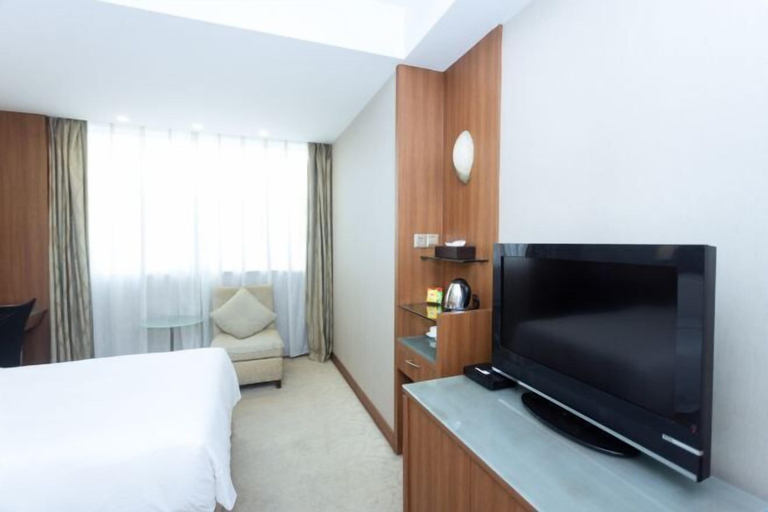 Bedroom 3, Jinling Danyang Hotel, Zhenjiang