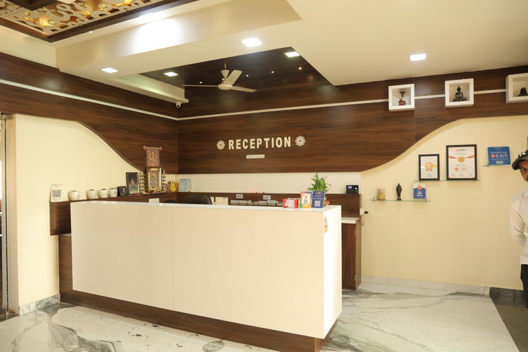 Public Area, Hotel Vraj Inn, Devbhumi Dwarka