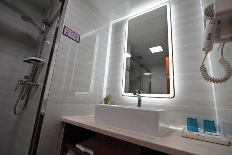 Bathroom 4, Xinda Hotel, Zaozhuang