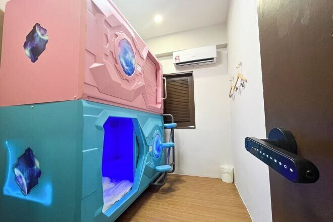 Bedroom 4, mana mana hotel • Melaka •, Malacca City