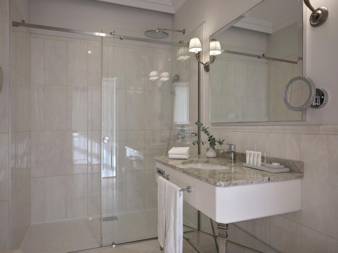 Bathroom 5, Hotel Milenij, Opatija/Veprinac