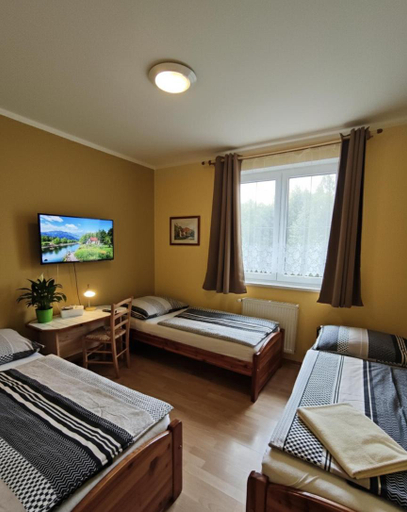 Bedroom 2, Penzion Kozabar, Cheb