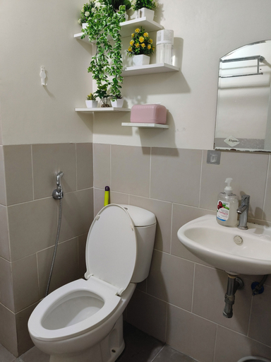 Bathroom 5, Tessa's Place Staycation, Biñan