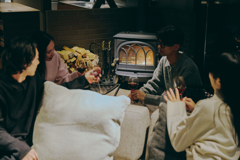 Living area 3, Villa El Cielo Myoko, Myōkō