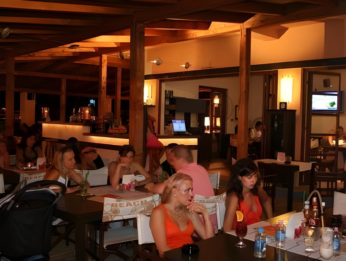 Food & Drinks 5, Beach Hotel, Siófok