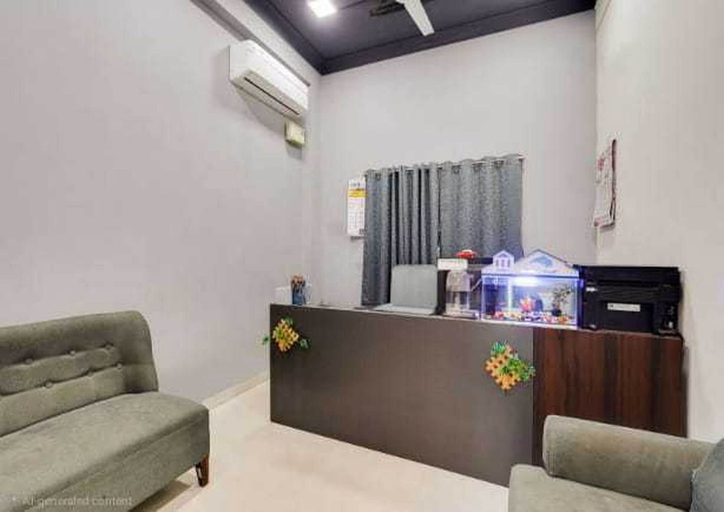 Reception, Collection O Gudalur Lake Chennai, Chennai