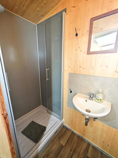 Bathroom 3, Tiny Guesthouse Herdt Euerbach, Schweinfurt