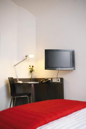 Bedroom 5, ALCATRAZ Hotel am Japanischen Garten, Kaiserslautern