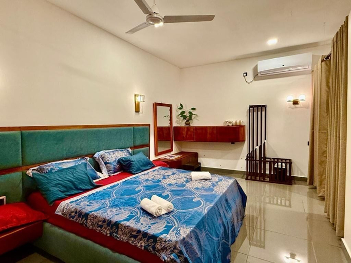 Room 2, Sand Castle Villa, Pothuvil
