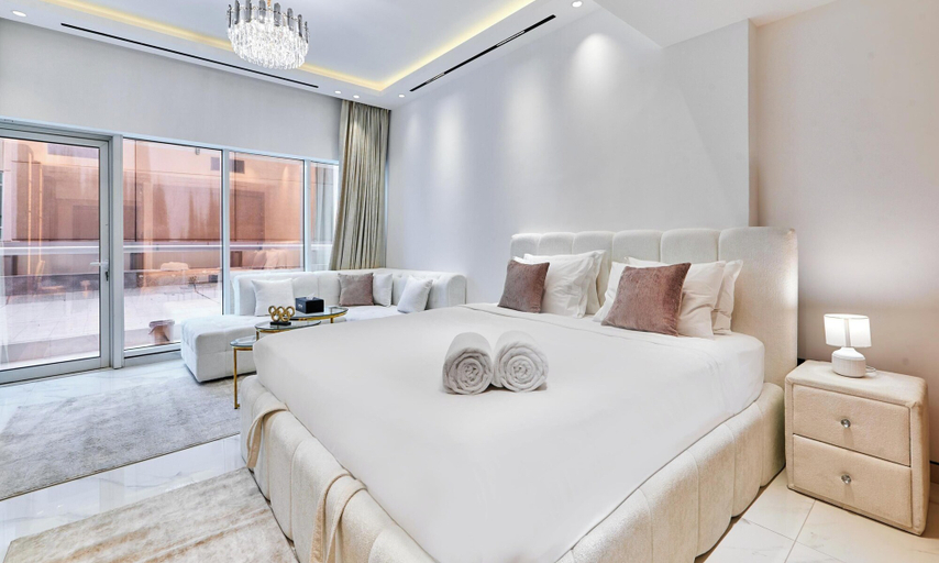 Room 2, bnbme - Burj Al Nujoom - Studio, Dubai