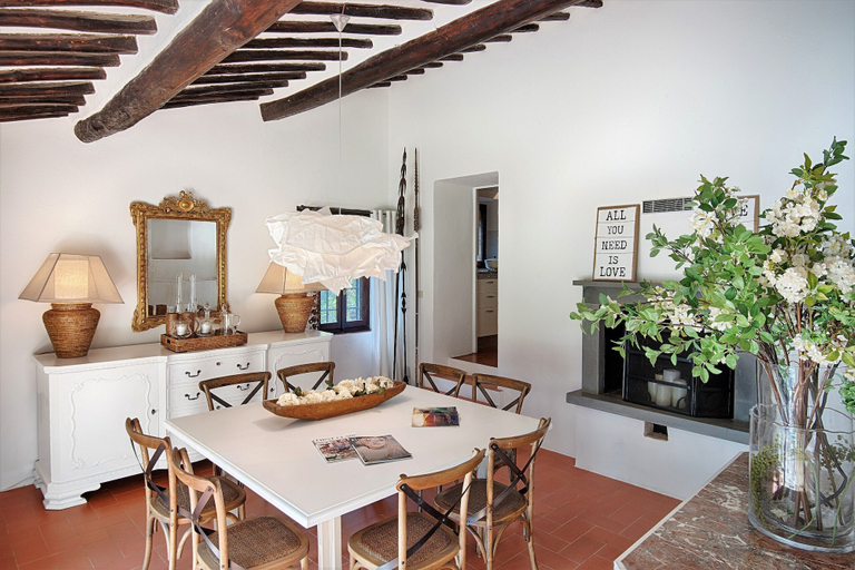 In-room dining 4, Villa in Chianti for 6 Persons, Siena