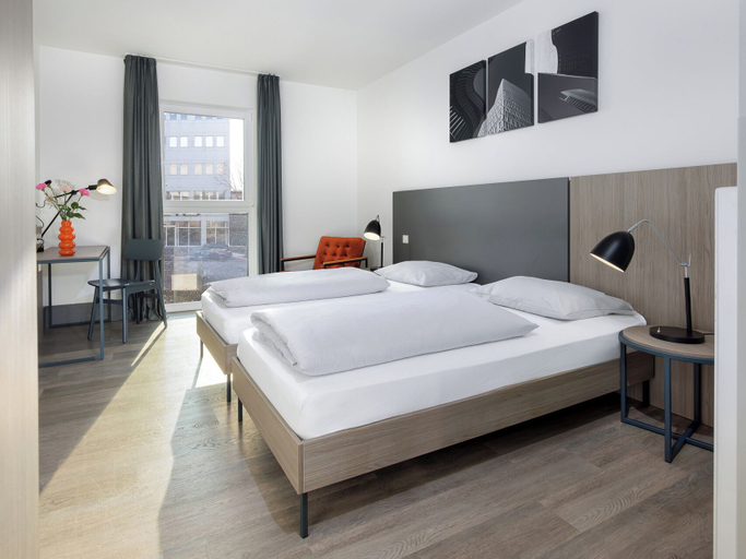 Bedroom 3, smartments Frankfurt City-Ost, Frankfurt am Main