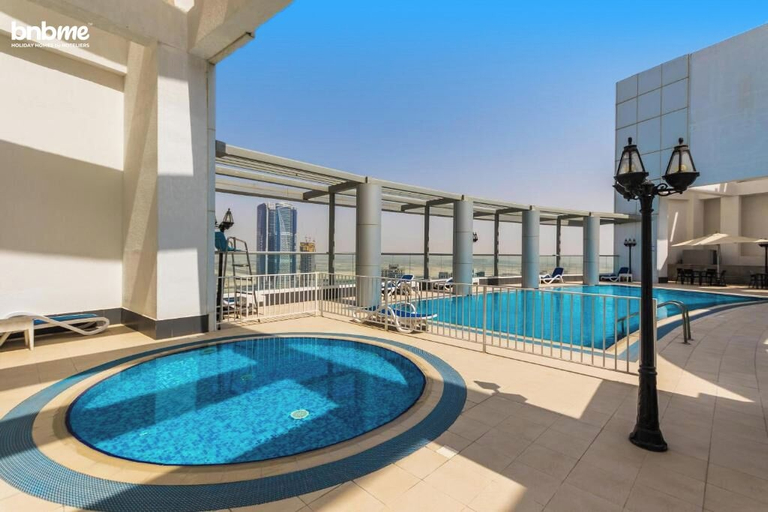 Pool 4, bnbme - Burj Al Nujoom - Studio, Dubai