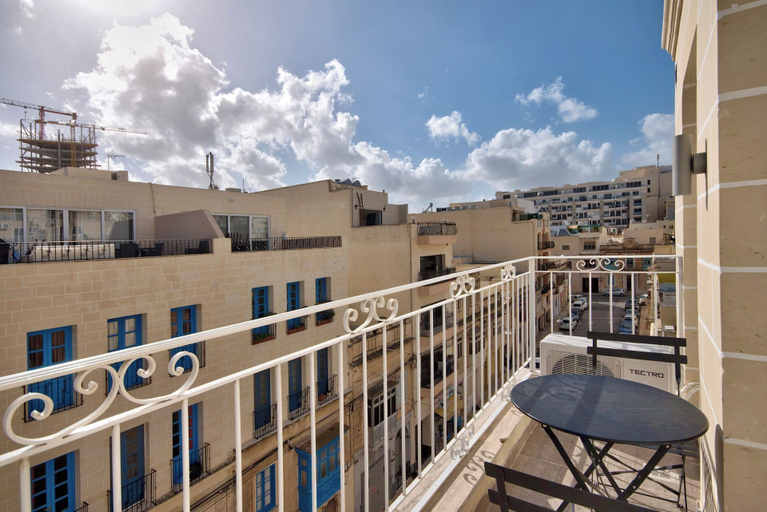 Balcony, Amazing Airy Apartment Surrounded by All Amenities