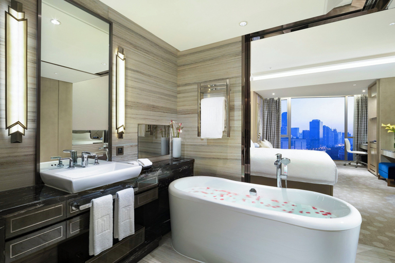 Bathroom 5, Grand Millennium Shanghai Hongqiao, Shanghai