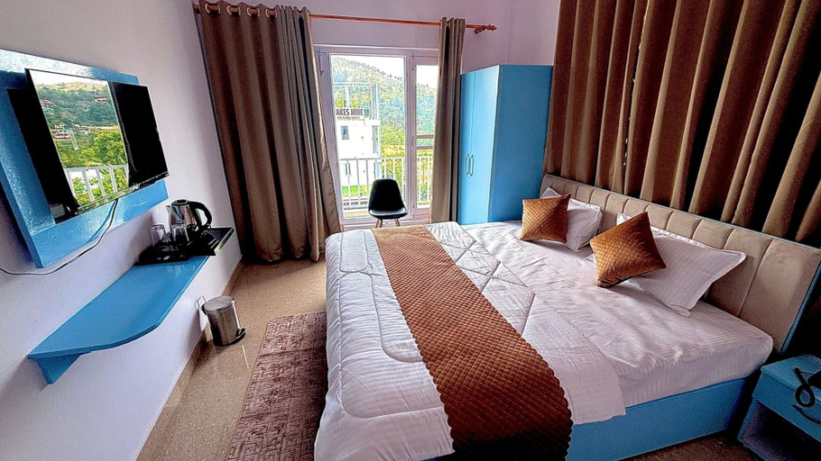 Room 3, Savera Bliss Homestay, Nainital