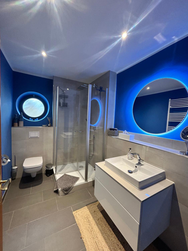 Bathroom 2, Ferienwohnungen mit Feldblick, Schwerin