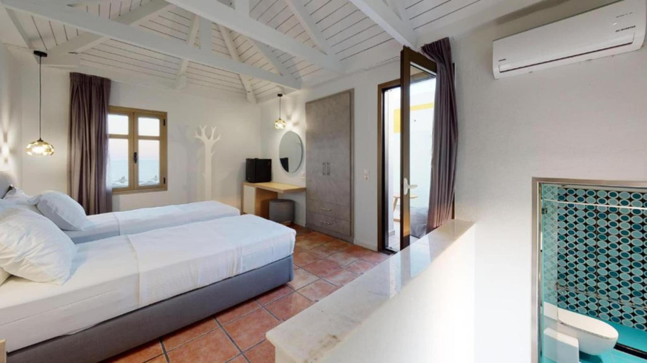Bedroom 4, VIP Apartments, West Greece