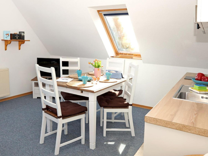 Others 3, House in Legde East, Aurich