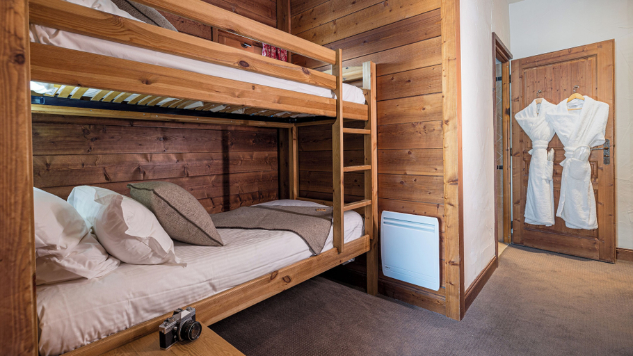 Bedroom 3, Hôtel Le Carlina by Les Etincelles, Savoie