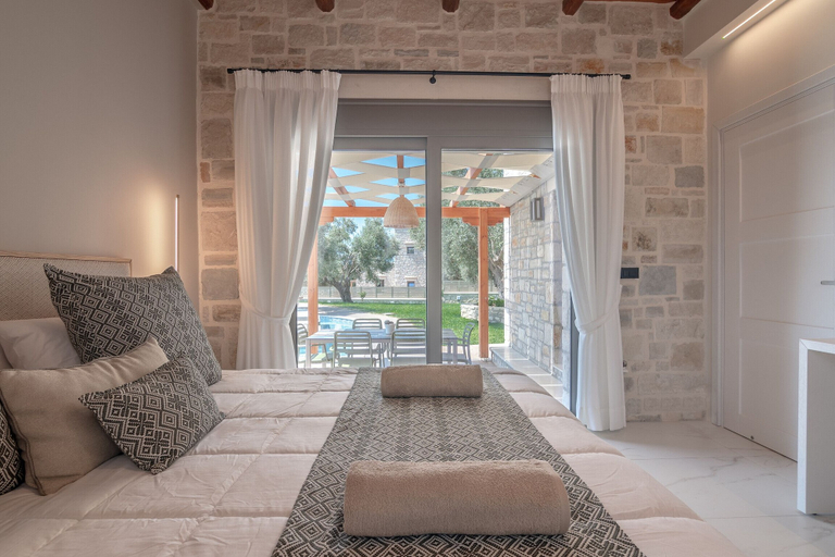 Others 4, Diktamos Villa, Crete