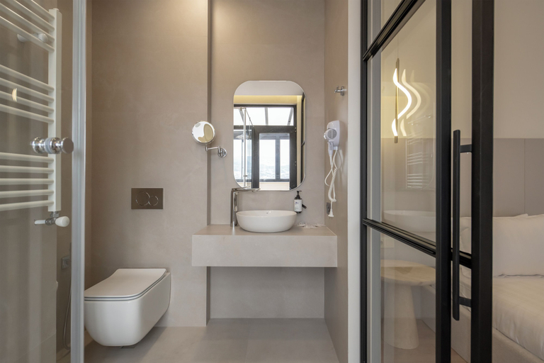 Bathroom 5, Terrace 17 By Doors, Tbilisi
