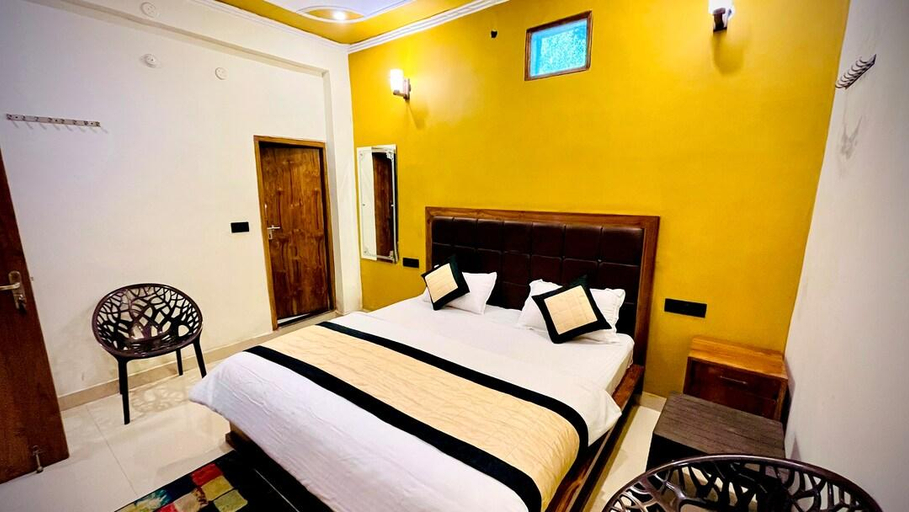Bedroom 2, The Grahil Hotel & Restaurant , Dehradun