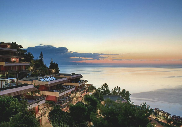 Others 5, Residence Letojanni, Messina