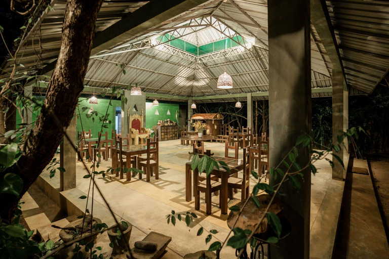 Food & Drinks 4, Vihanga Village, Dambulla