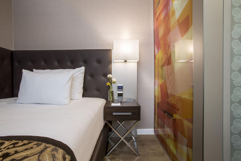 Bedroom 5, Homaris West Side – Self- Check In, Berlin