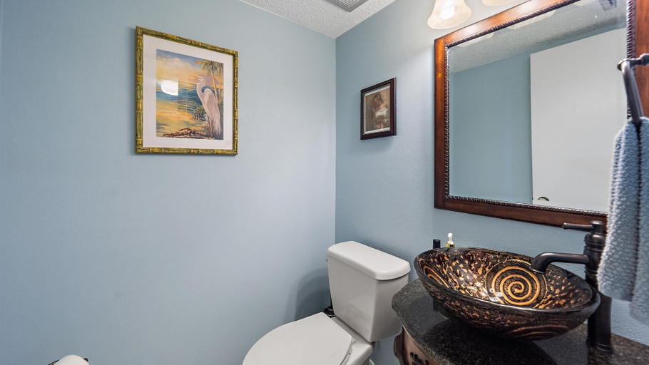 Bathroom 5, Siesta Pearl 2 Bedroom Condo, Sarasota
