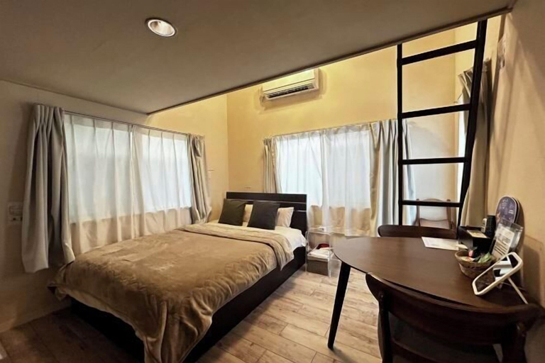 Room 5, Swan Park Ikebukuro, Toshima