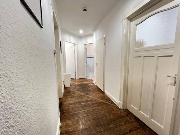 Others 5, Zentrale Monteurwohnung Neumunster mit Kuche & WLAN, Neumünster