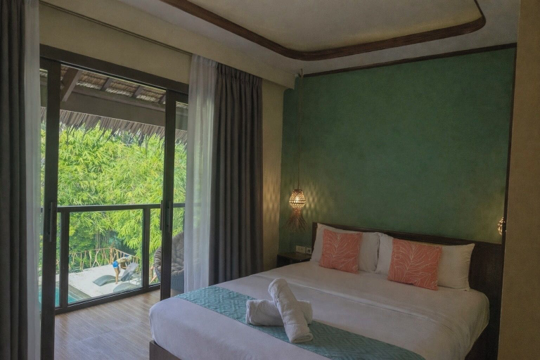 Room 4, Jungle Nest Resort, General Luna
