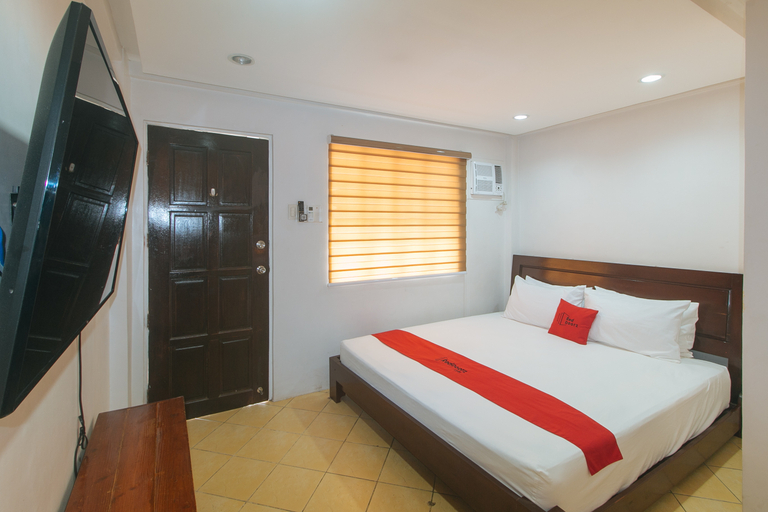 Bedroom 4, RedDoorz @ David's Travellers Inn Cavite, General Trias