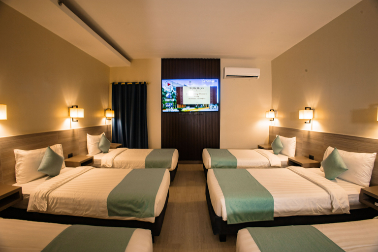 Bedroom 3, Waterworld Hotel Cebu, Mandaue City
