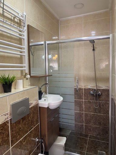 Bathroom 4, Omar Suite 360, Beyoğlu