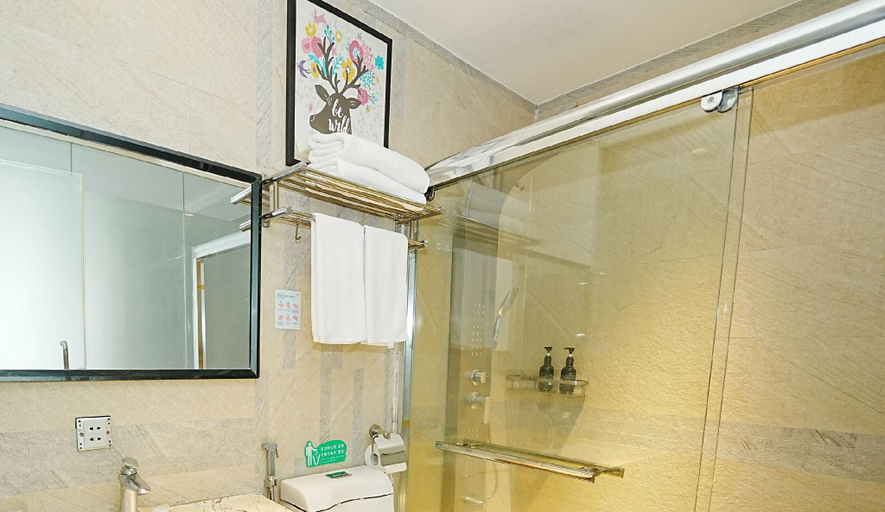 Bathroom 3, PRISTINE HOTEL, Manila City