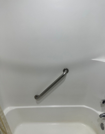 Bathroom 4, Super 8 by Wyndham Fort Scott, Bourbon